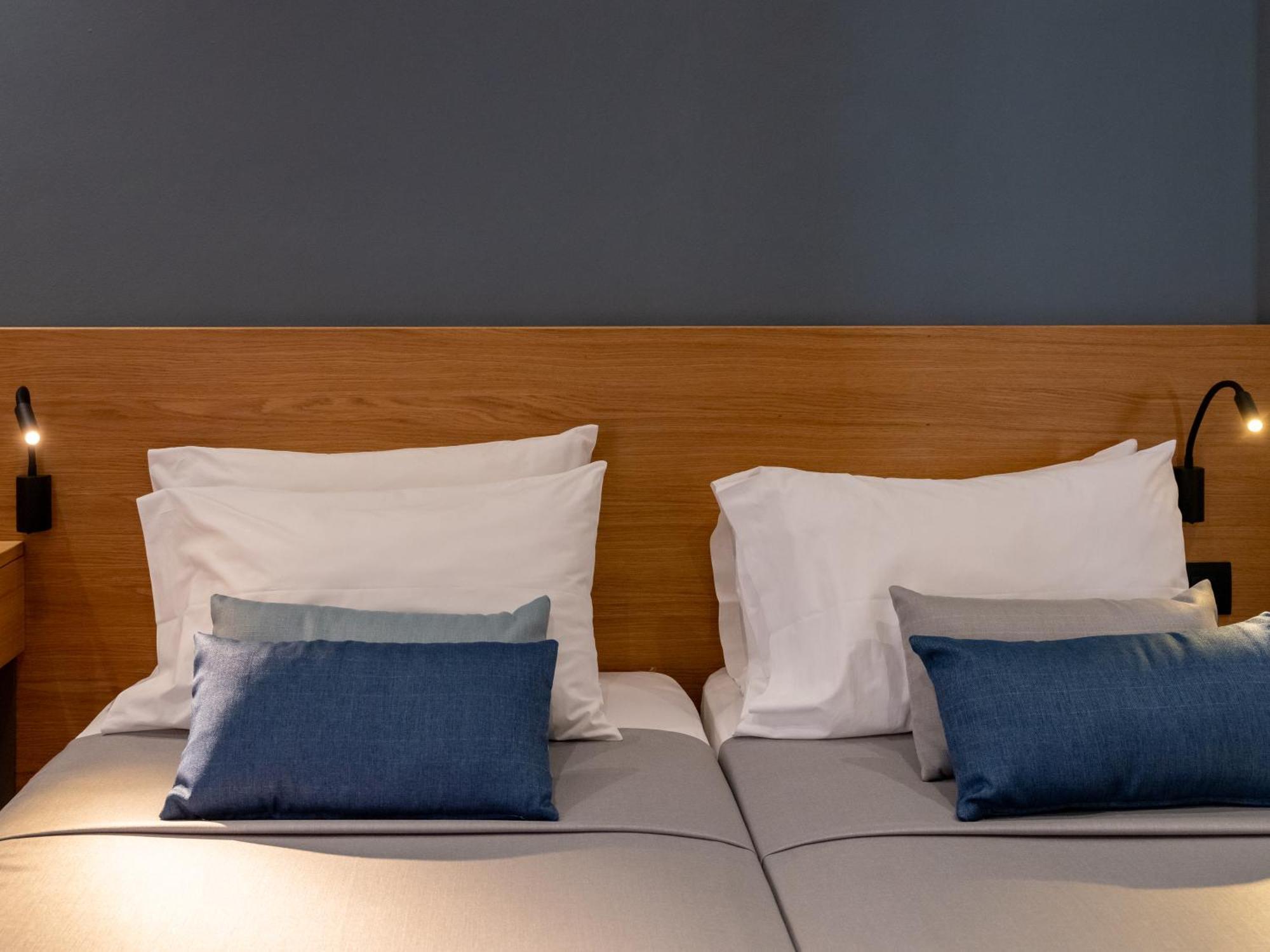 Athinaiko Hotel Heraklion  ภายนอก รูปภาพ