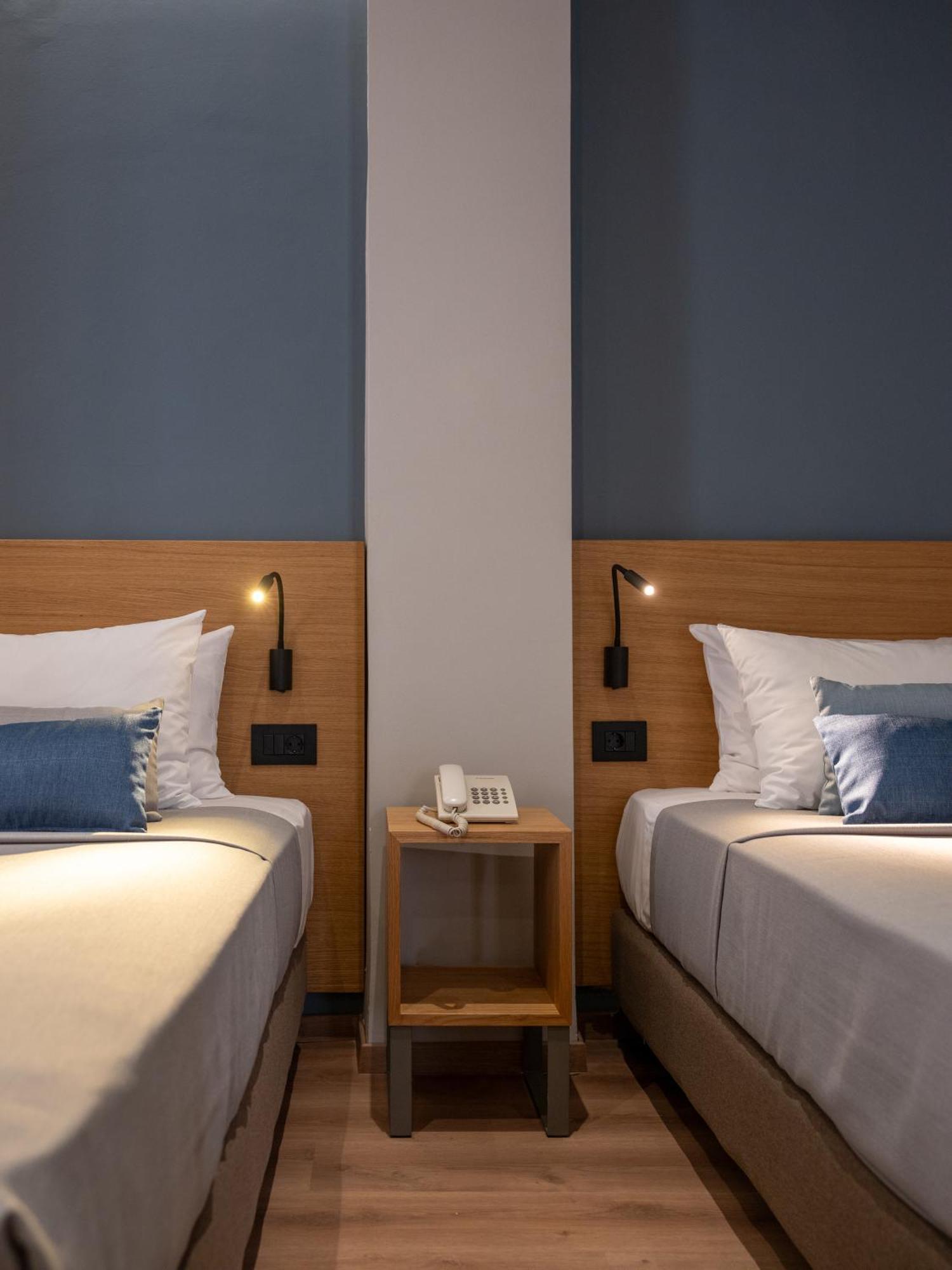 Athinaiko Hotel Heraklion  ภายนอก รูปภาพ
